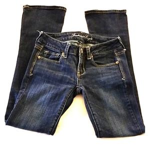 American Eagle size 0 Skinny Kick stretch Jeans